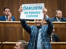 Slovenský ministr financí Igor Matovi vítá schválení státního rozpotu. (22....