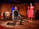 Eli�ka Bergerov� (vlevo) a Jana Da�helov� v p�edstaven� Sn�hurka a j�