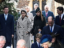 Jack Brooksbank, princezna Eugenie, princezna Beatrice a Eduardo Mapelli Mozzi...