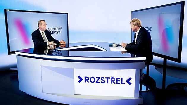 Hostem poadu Rozstel je kandidt na prezidenta Tom Zima. (21. prosince 2022)