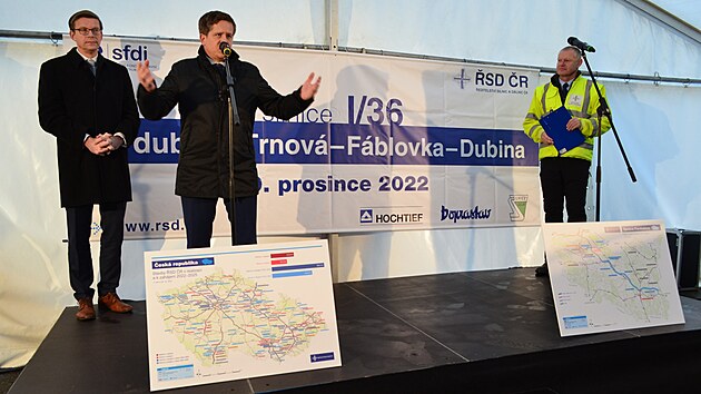 V Pardubic�ch za�ala stavba severov�chodn�ho obchvatu. Hotov� bude v roce 2025.