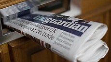 guardian noviny británie zpravodajství schránka