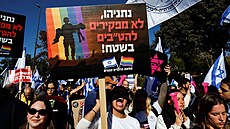 Izraelci protestují proti nastupující vlád premiéra Benjamina Netanjahua. (29....