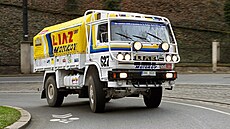 Kamion automobilky Liaz, který závodil na trase Paí  Dakar s íslem 627.