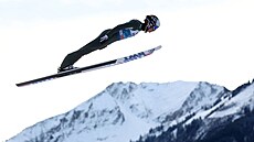 Kvalifikaci na první závod Turné �ty� m�stk� v Oberstdorfu zvládl nejlépe...