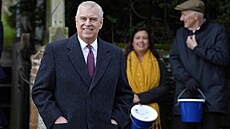 Princ Andrew po váno�ní bohoslu�b� (Sandringham, 25. prosince 2022)