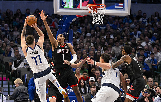 Tyhle Vánoce patří Dončičovi. Jeho další triple double zlomil Houston