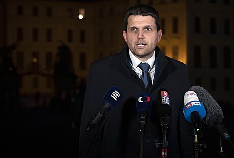 Schzka Petra Hladíka s prezidentem republiky Miloem Zemanem. (4. ledna 2023)
