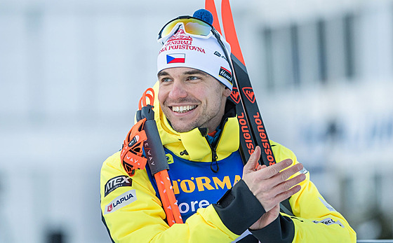 Michal Krmá se raduje z pátého místa ve sprintu v Pokljuce.