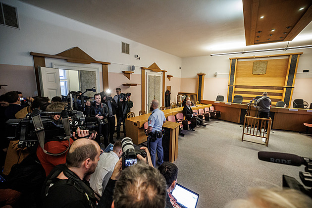 Chyby v kauze Čapí hnízdo nešlo opravit, vysvětluje soud, proč případ vrátil