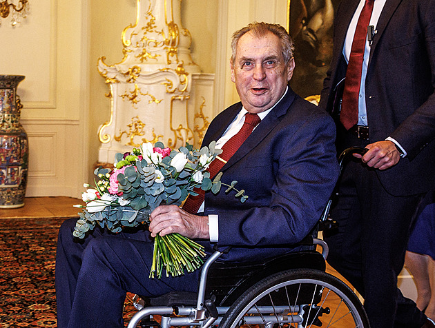Exprotokolář Forejt: Havel i Klaus odešli jako gentlemani. Zeman je spíš predátor