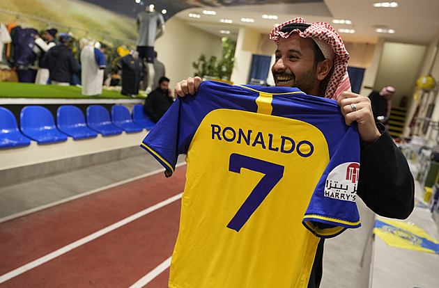 An-Nasr chystá na úterý pro Ronalda velkolepé uvítání v Rijádu