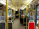 Cestující v praských tramvajích provází ode dneka nový hlas