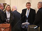 U soudu s bývalým premiérem a kandidátem na prezidenta Andrejem Babiem a jeho...