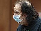 Pornoherec Ron Jeremy u soudu v Los Angeles (23. ervna 2020)