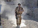 Princ Harry v Afghánistánu (Garmisir, 2. ledna 2008)