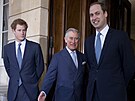 Princ Harry, princ Charles a princ William (Londýn, 13. února 2014)