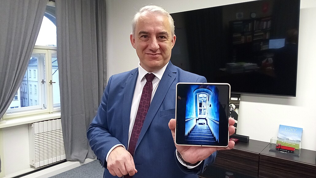 Vedle ly�ování je St�edulovým koní�kem fotografování. A nefotí �patn�.