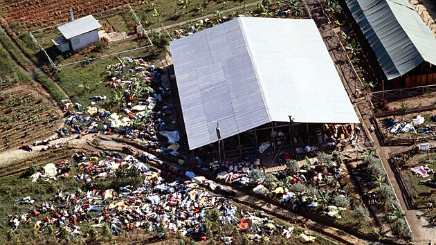 Jonestown byl djitm nejvt hromadn sebevrady v modernch djinch.