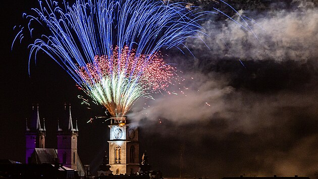 Novoroční ohňostroj v Hradci Králové (1. ledna 2023)