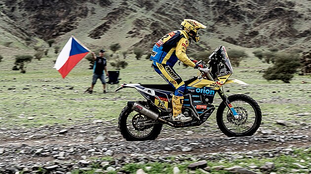 esk motocyklista Martin Michek ve druh etap Dakaru