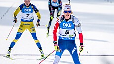 �eská biatlonistka Markéta Davidová p�ijí�dí do cíle stíhacího závodu na...