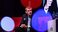 Andrej Babi� v talk show b�hem prezidentské kampan� v Brn�. (9. ledna 2023)