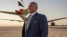 Nové uniformy British Airways jsou na rozdíl od konkurenta Virgin...