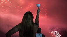 Novoroní oslavy na plái Copacabana v brazilském Riu de Janeiro (1. ledna 2023)