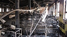 Skonila rekonstrukce nejcennjích ástí vyhoelé textilky Karnola v Krnov....