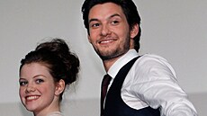 Georgie Henleyová a Ben Barnes (Tokio, 13. února 2011)