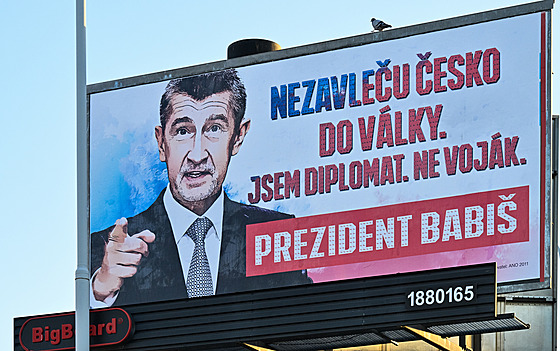 Billboard Andreje Babie v praských Stodlkách ped  druhým kolem volby hlavy...