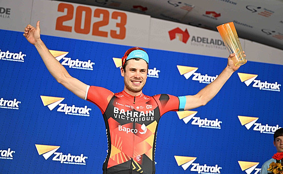 Nmecký cyklista Phil Bauhaus slaví vítzství v 1, etap závodu Tour Down Under.