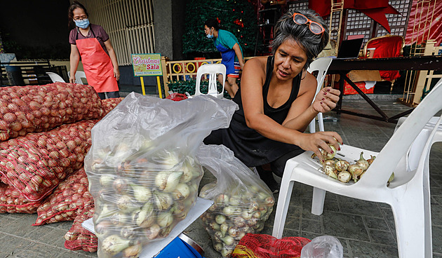 Filipínce trápí nedostatek cibule. Za kilogram nechají víc než za kuře