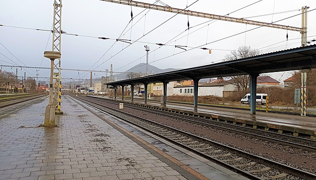 V Lovosicích budují nové nádraží, cestující začne oprava omezovat až v létě