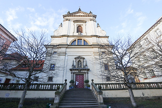 Kvůli Babišovi zavřeli Pražské Jezulátko. Na hlasování o nedůvěře vládě dorazí