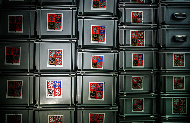 Odvolí jako první. V Argentině a Brazílii se pro Čechy otevřely volební místnosti