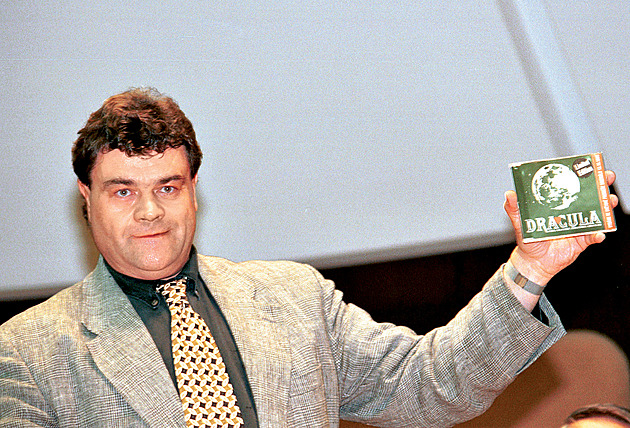 Karel Svoboda byl téměř dokonalá karikatura umělce, vzpomíná producent Kočandrle
