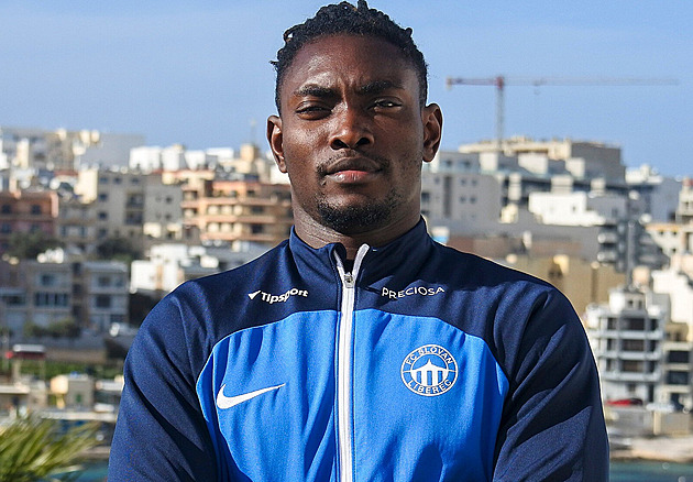 K libereckým fotbalistům se na Maltě připojil nigerijský útočník Olatunji