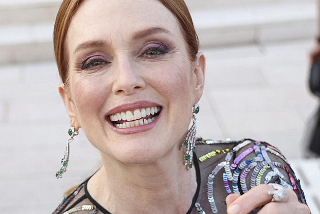 Stárnutí s grácií? Hodně sexistický pojem, myslí si herečka Julianne Moore