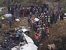 Místo havárie osobního letadla v Nepálu, které se zítilo s 68 civilními...