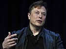 éf Tesly Elon Musk se zapsal do Guinnessovy knihy rekord.