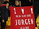 Liverpoolský trenér Jürgen Klopp navzdory patným výsledkm má u fanouk poád...