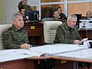 Ruský ministr obrany Sergej ojgu navtívil ruské vojáky nasazené na Ukrajin,...