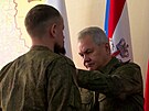 ojgu vyznamenal ruské vojáky, kteí slouí na Ukrajin