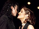 Michael Jackson a Lisa Marie Presleyová (New York, 8. záí 1994)