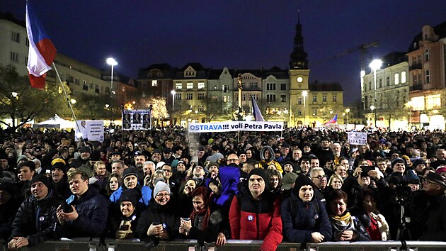 Petr Pavel se setkal v Ostravě se svými příznivci na Masarykově náměstí. (19. ledna 2023)