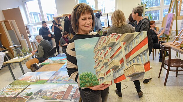 Studenti Univerzity t�et�ho v�ku ve Zl�n� namalovali obrazy na t�ma Ba�ovsk� Zl�n. Vystav� je v Sen�tu parlamentu �R v Praze. (leden 2023)