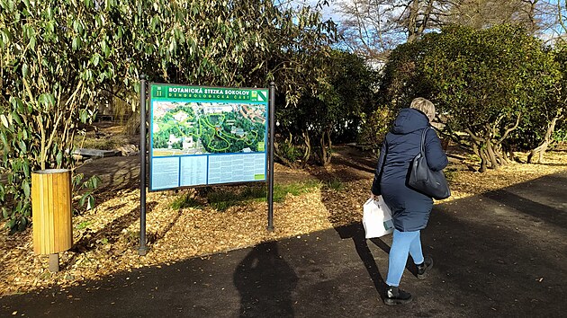 Sokolovsk� m�stsk� parky �ek� ozdravn� k�ra.