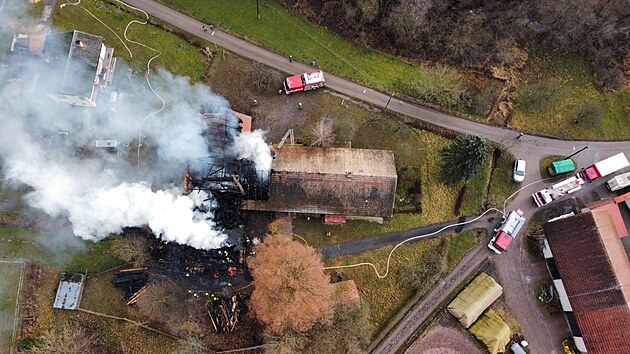 Stodola byla p��mo napojen� na obytnou ��st domu. (17. ledna 2023)